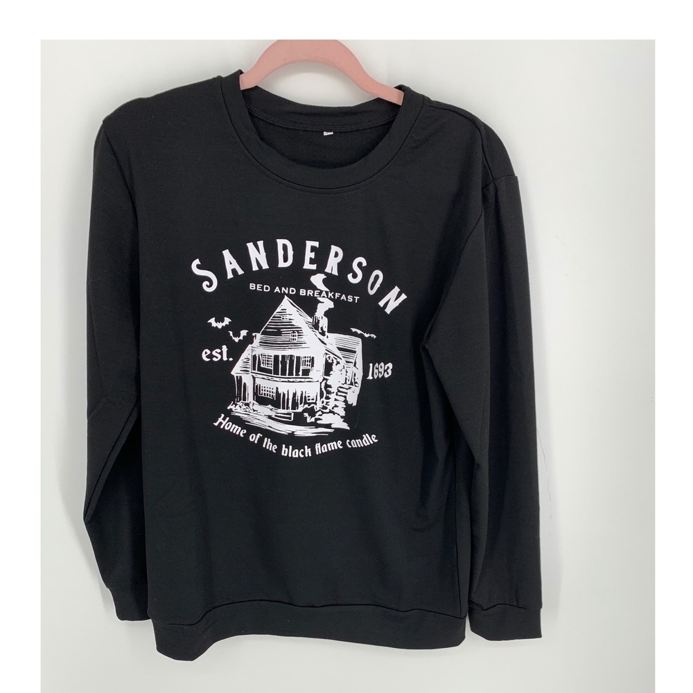 Sanderson Bed and Breakfast Black Halloween Sweatshirt Medium Graphic Pullover